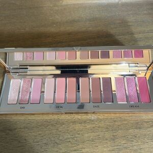 Charlotte Tilbury Pillow Talk Instant Eye Palette